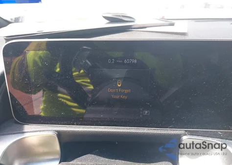 2020 Mercedes-Benz Glb 250 z USA, uszkodzony, nr VIN W1N4M4GB0LW021638